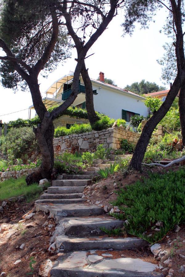 Apartments By The Sea Basina, Hvar - 542 Vrbanj Extérieur photo