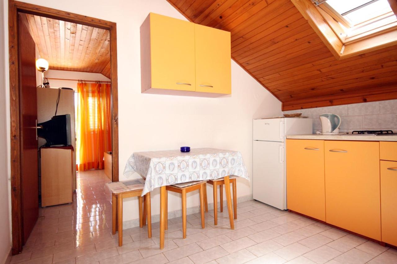 Apartments By The Sea Basina, Hvar - 542 Vrbanj Extérieur photo